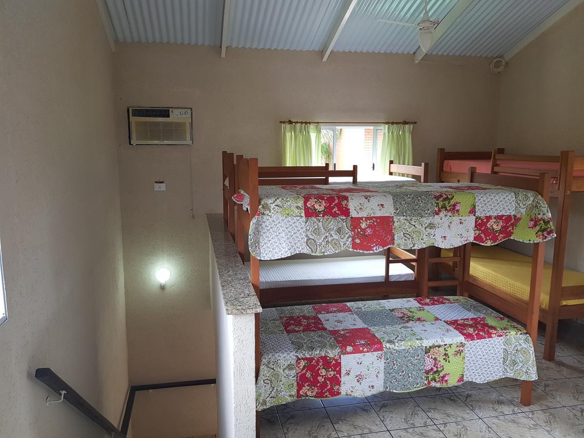 Residencial Dos Portugas Hotel Praia de Boraceia Ngoại thất bức ảnh